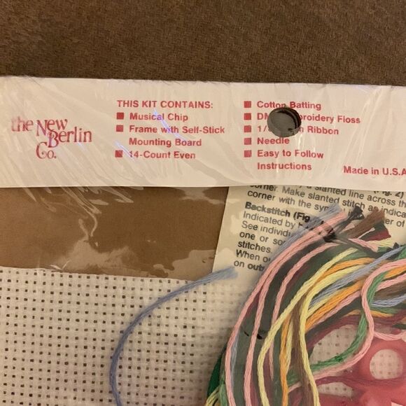 Cross Stitch Christmas Tree Noel Ornament Kit Made in USA NWT Vintage Musical - Picture 4 of 4